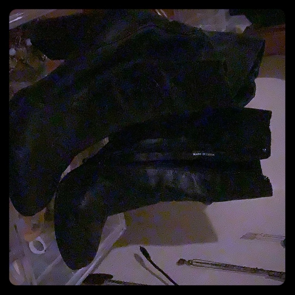 Chinese Laundry soft high stepping boots
